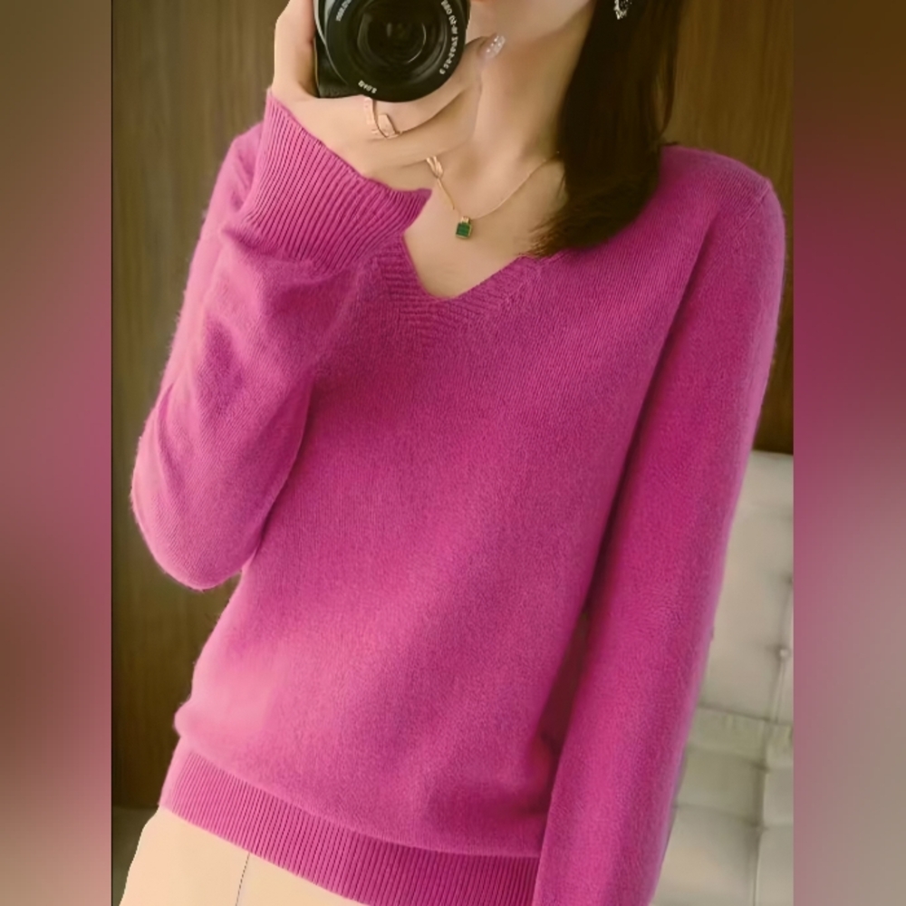 Elegant Fuchsia V-Neck Sweater for Women